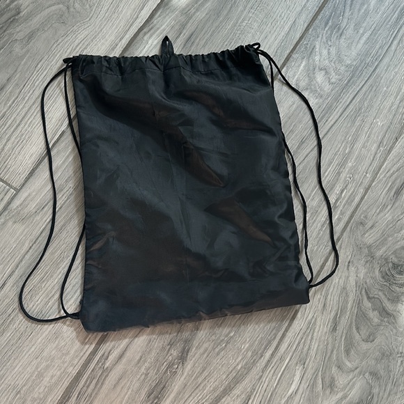 5 Nights at Freddy’s Freddy Fazbears Pizza Security Lightweight Soccer Backpack - Picture 3 of 3